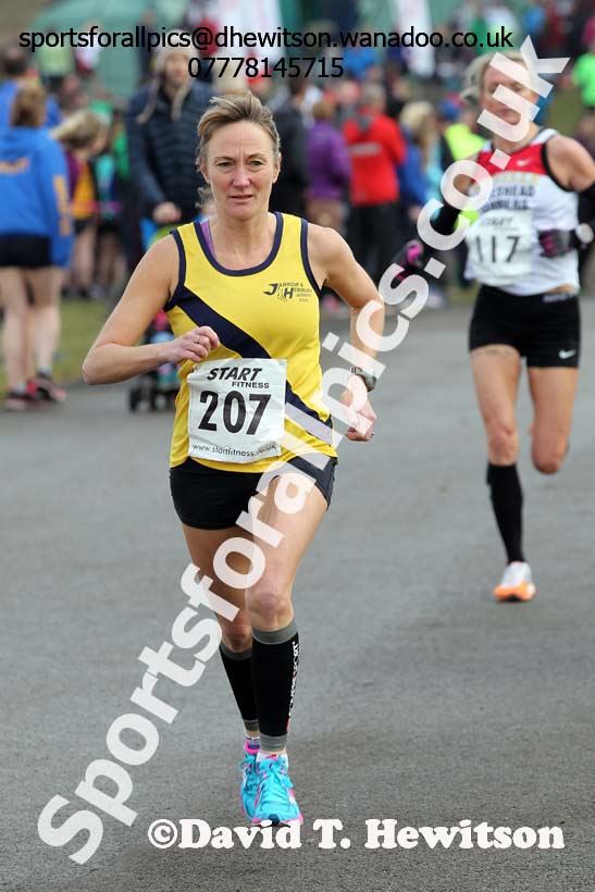 Womens and Vets 2015 Royal Signals Road Relay. Photo: David T. Hewitson/Sports for All Pics